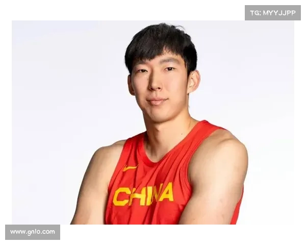 周琦谈伤后季后赛贡献 丘天表示要为球队扮演奇兵角色 周琦谈伤后季后赛贡献 丘天表示要为球队扮演奇兵角色